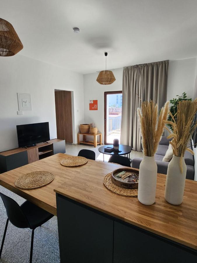 Adamandri Lodge - Prime Location アヤナパ エクステリア 写真
